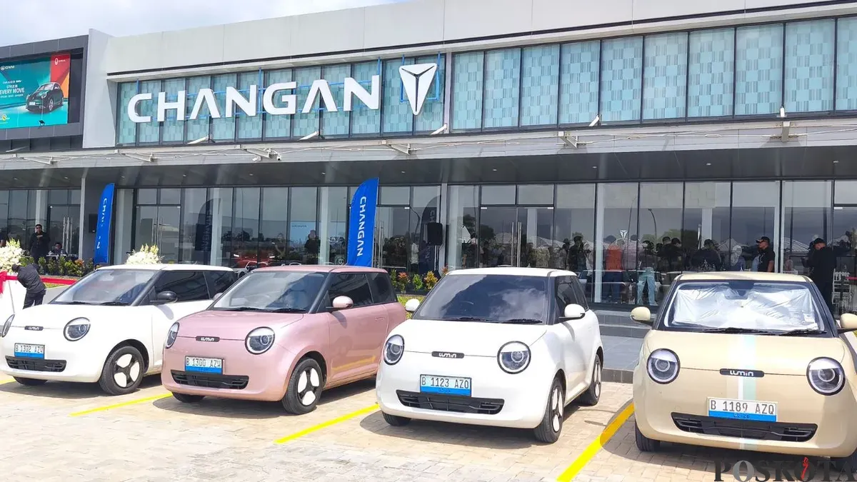 Dealer Changan di PIK, Jakarta. (Sumber: Poskota/Erwan Hartawan)