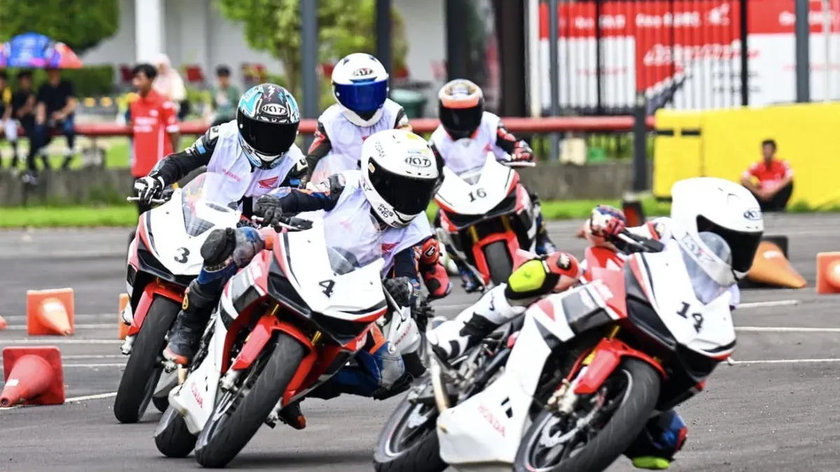 Program Astra Honda Racing School yang lahirkan pembalap muda. (Sumber: AHM)