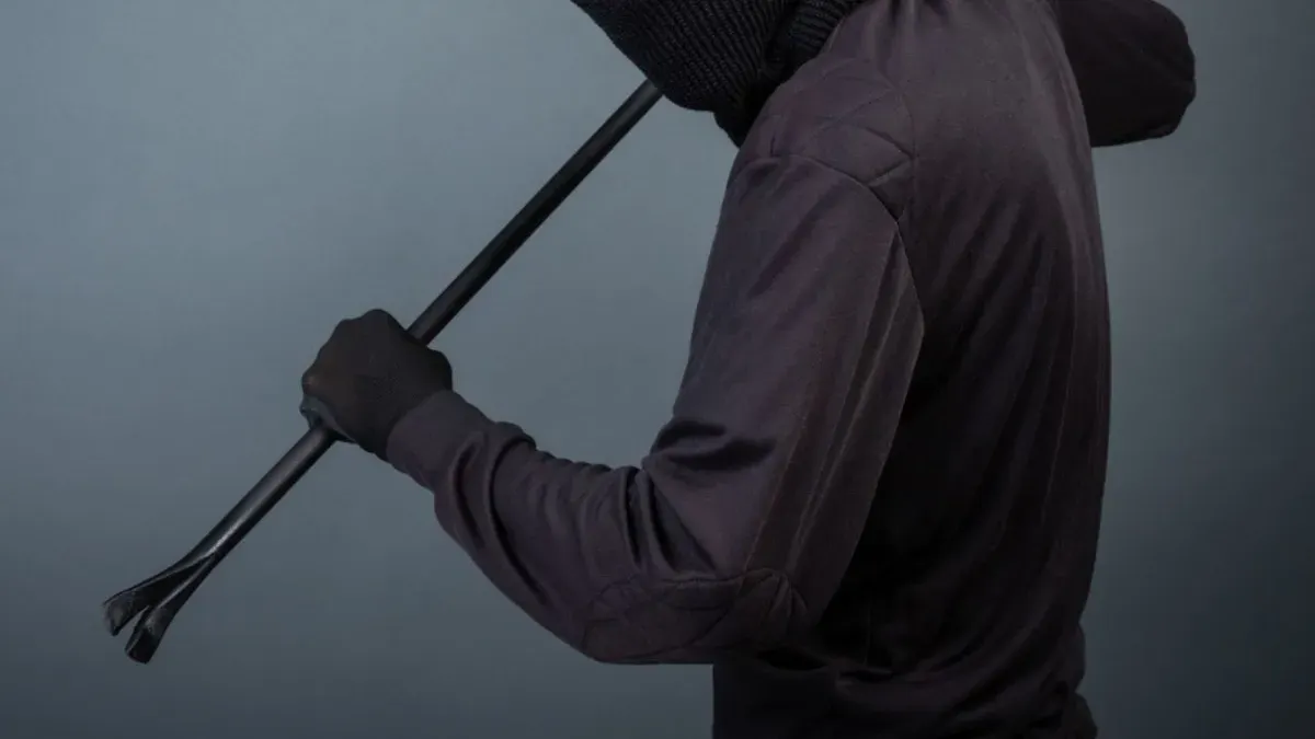 Ilustrasi, aksi pencurian di sekolah. (Sumber: freepik)