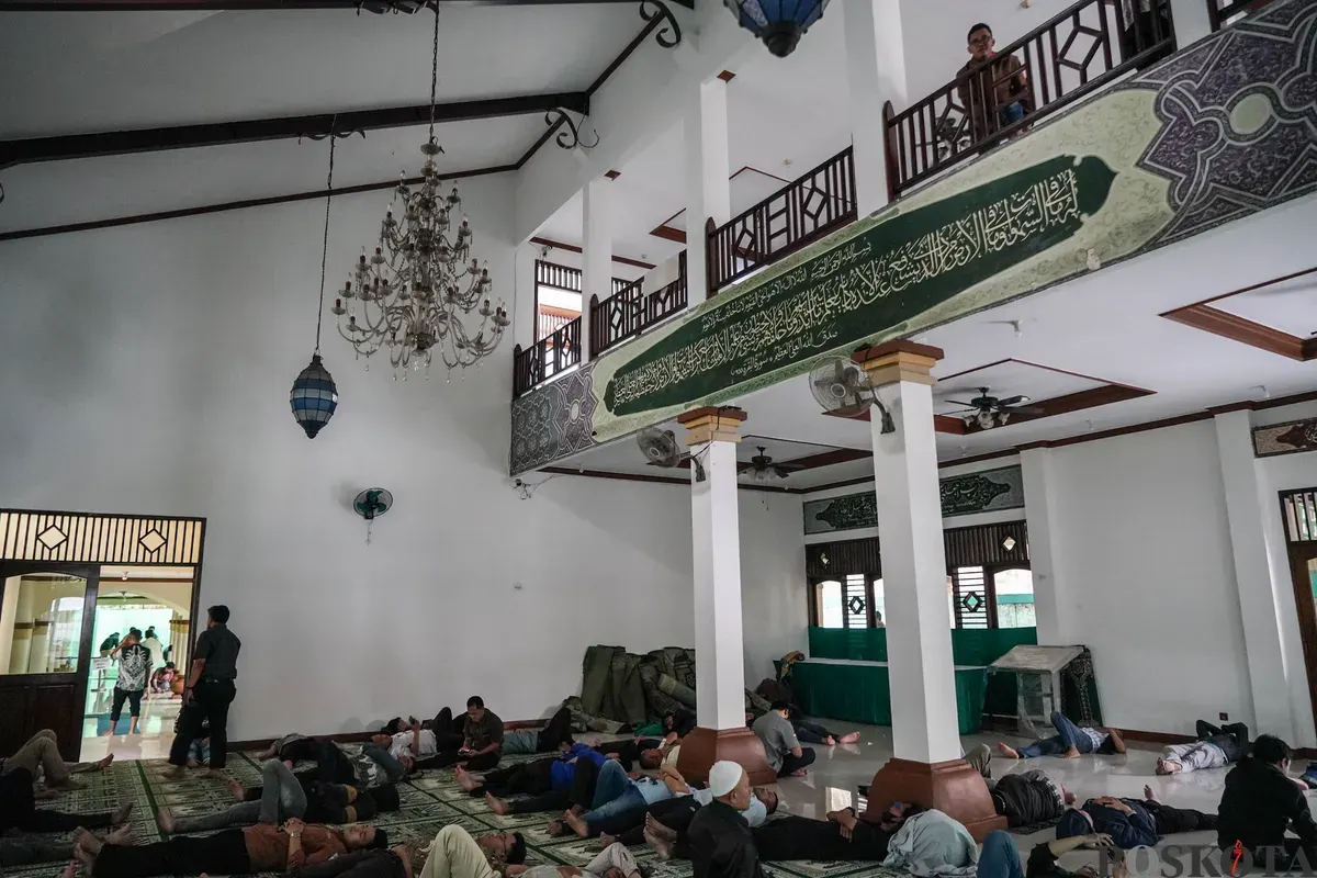 Suasana Masjid Hidayatullah, Kuningan, Jakarta Selatan, Kamis, 19 Februari 2026. (Sumber: Poskota/Bilal Nugraha Ginanjar)
