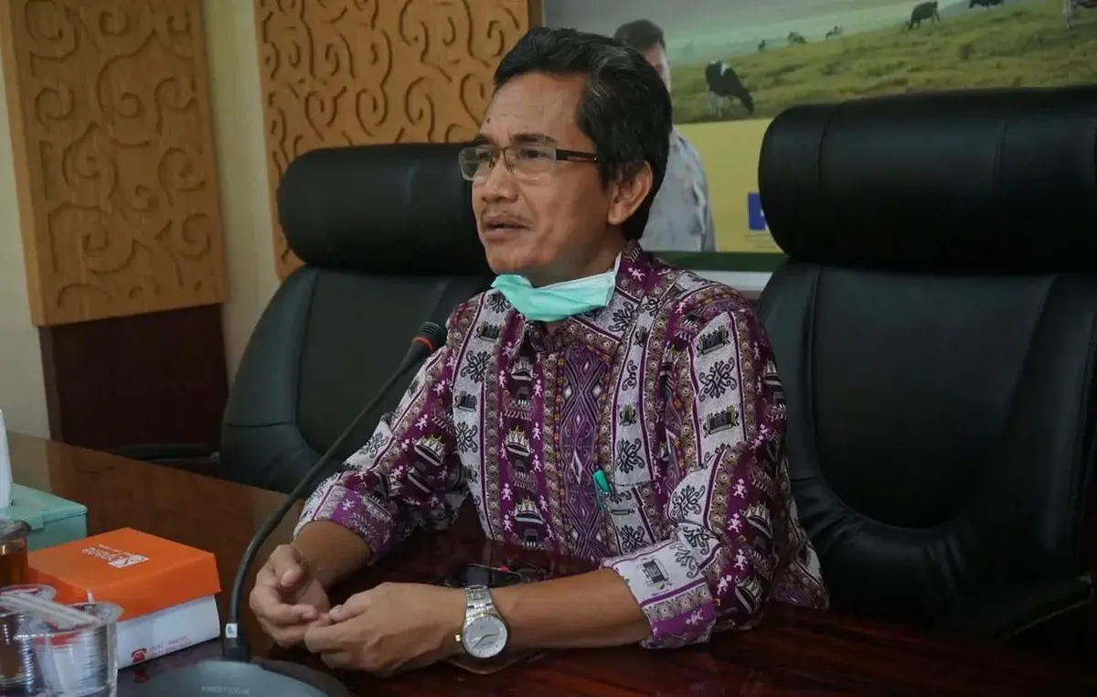 Sosok Syukur Iwantoro yang menjadi perbincangan hangat warganet di tengah polemik yang menyeret nama Dwi Sasetyaningtyas, penerima beasiswa LPDP. (Sumber: Instagram/@bbptuhpt_baturraden)