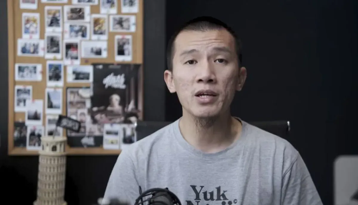 Profil lengkap Felix Siauw dari latar belakang keluarga, perjalanan mualaf, karier dakwah dan karya buku terkenal. (Sumber: YouTube/Felix Siauw)