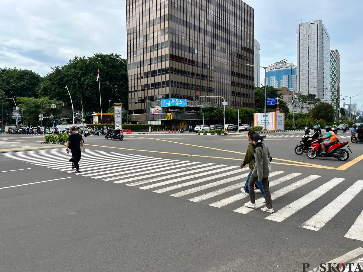 Pelican Crossing Sarinah, Jakarta Pusat. (Sumber: Poskota/M. Tegar Jihad)