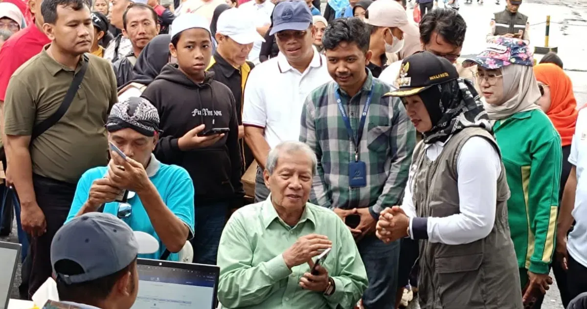 Pemkot Jakarta kampanye STOP TBC saat HBKB di kawasan Kembangan, Minggu, 10 Januari 2026. (Sumber: Istimewa)