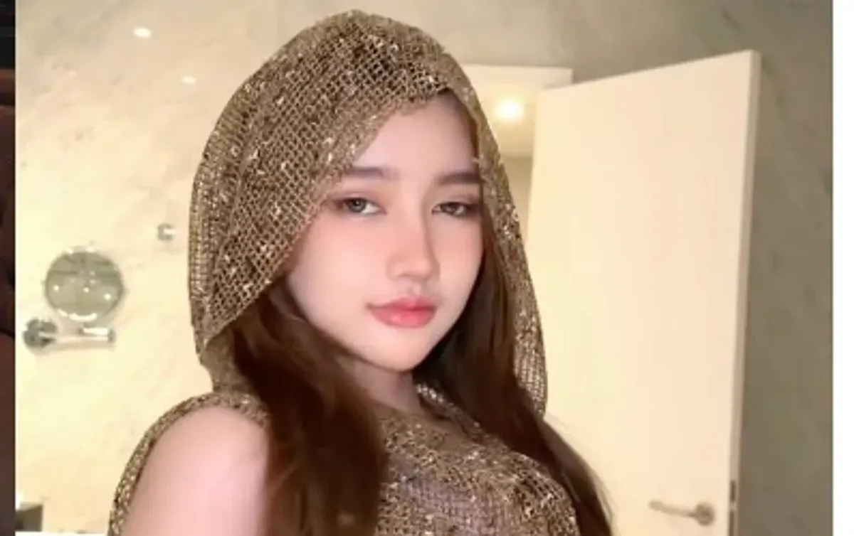 Viral video Saylviee menggunakan kustom unik sensual yang bikin penasaran (Sumber: Instagram/@saylviee)