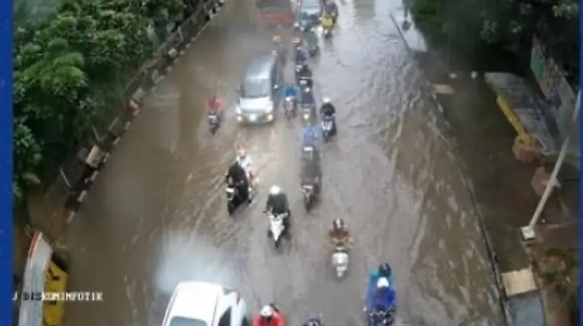 Sejumlah ruas jalan di Jakarta Utara terendam banjir, cek titik lokasinya (Sumber: Instagram/@dishubdkijakarta)