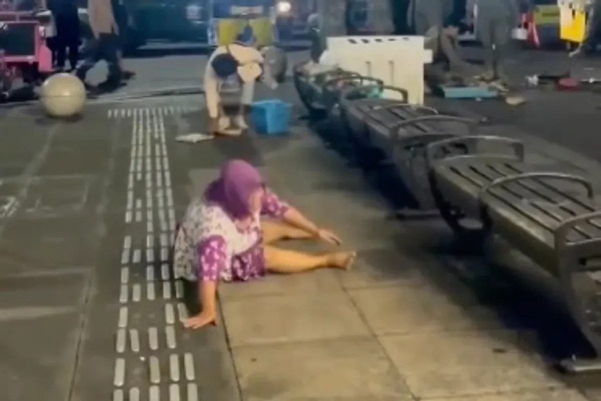 Pedagang sate di kawasan Malioboro nangis hingga berguling-guling saat dirazia Satpol PP (Sumber: Instagram/@haijogjacom)