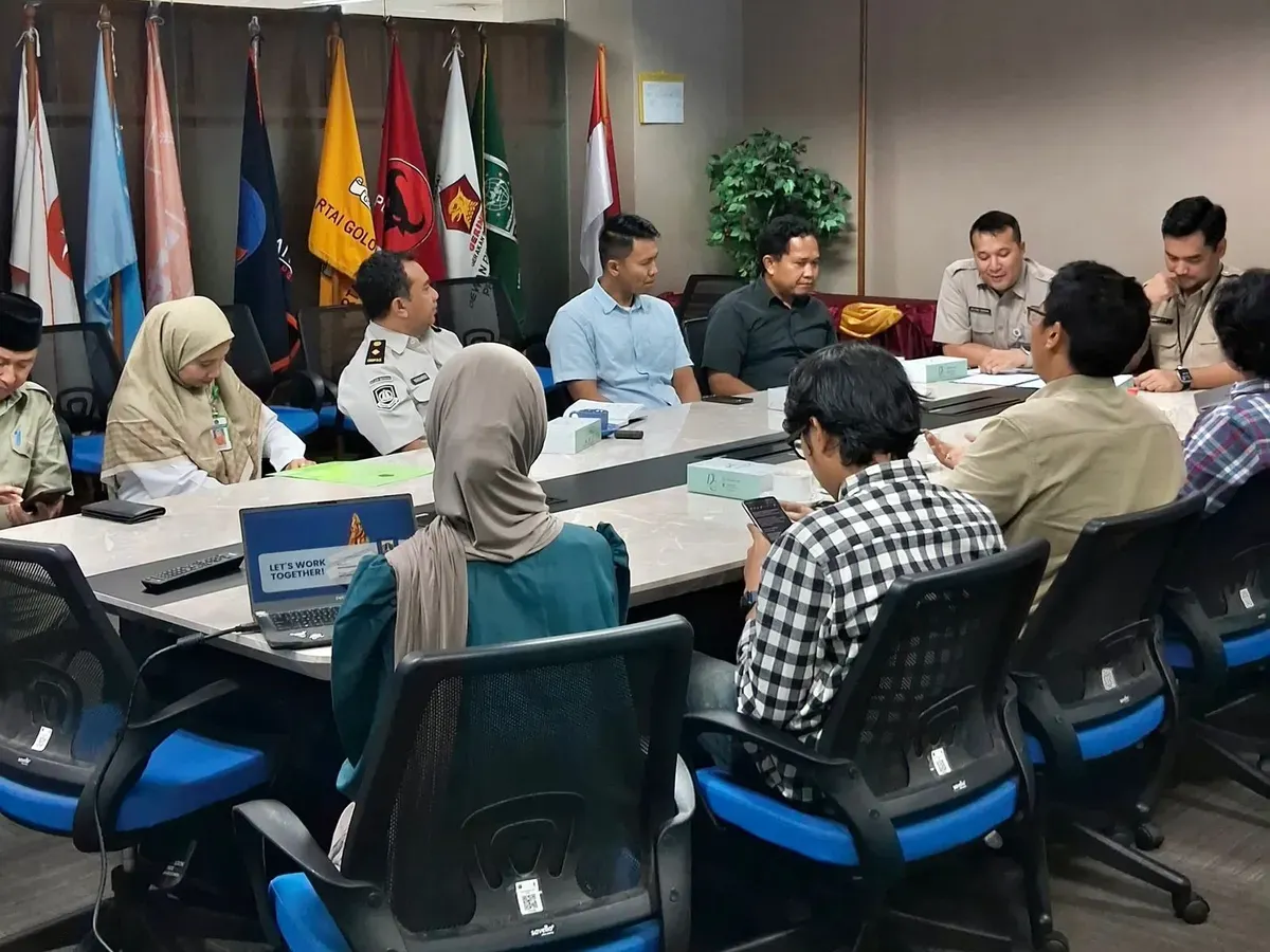Bakesbangpol DKI Jakarta menggelar rapat koordinasi tim pemantauan orang asing (POA) yang dihadiri lintas sektor, Selasa, 27 Januari 2026. (Sumber: Istimewa)