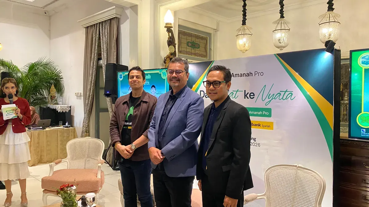 Muslim Pro bersama PT Bank Maybank Indonesia
Tbk (Maybank Indonesia) melalui Unit Usaha Syariah (UUS) meluncurkan gerakan #YukHaji (Sumber: Poskota/Herdyan Anugrah Triguna)