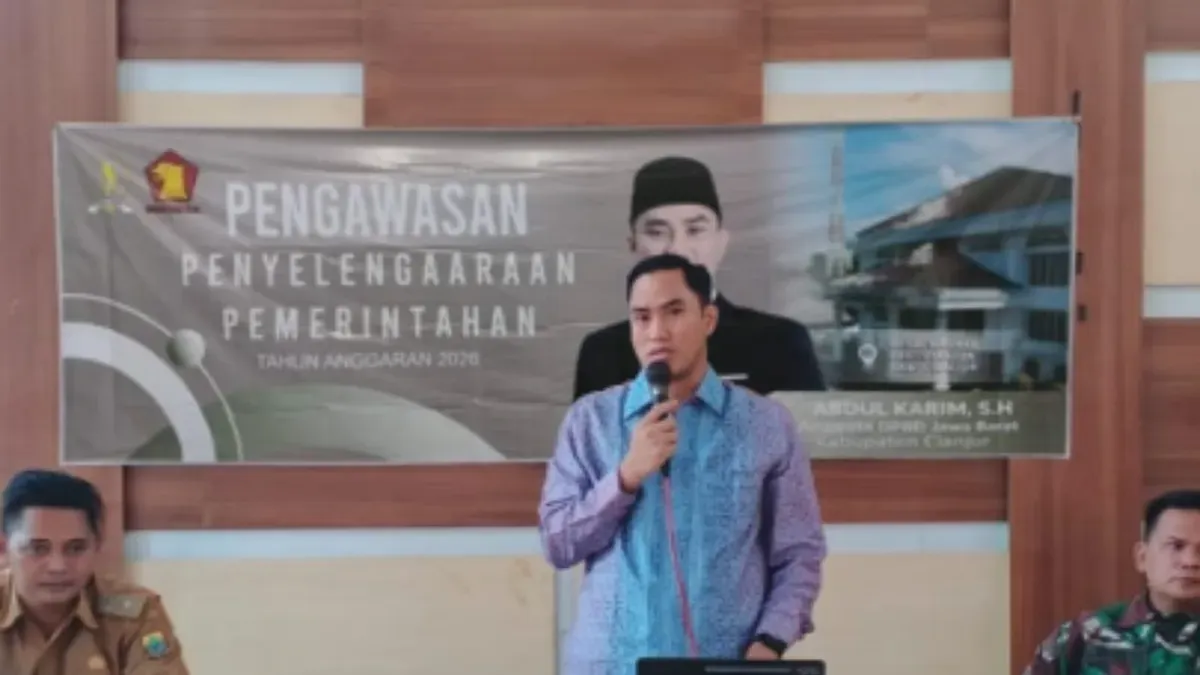 Anggota DPRD Jabar, Abdul Karim saat kegiatan Pengawasan Penyelenggaraan Pemerintahan yang digelar di Desa Nagrak, Kecamatan Cianjur, Kabupaten Cianjur, Jawa Barat. (Sumber: Istimewa)
