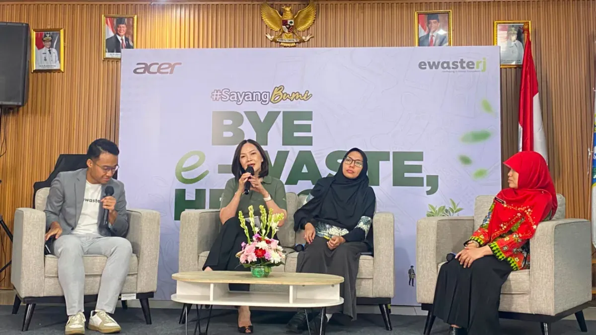 Sebanyak 50 SMA di wilayah Jabodetabek ditantang mengumpulkan hingga 5 ton sampah elektronik (e-waste) melalui program "Sayang Bumi 2026" yang resmi diluncurkan di SMAN 82 Jakarta Selatan, Kamis, 11 Juni 2026. (Sumber: Istimewa)
