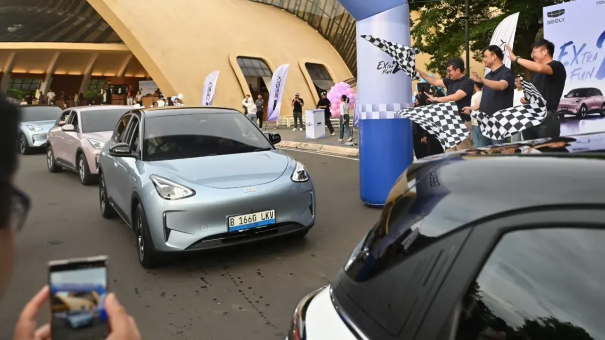 Geely Auto Indonesia mulai menyerahkan EX2 ke konsumen perdana. (Sumber: Geely)