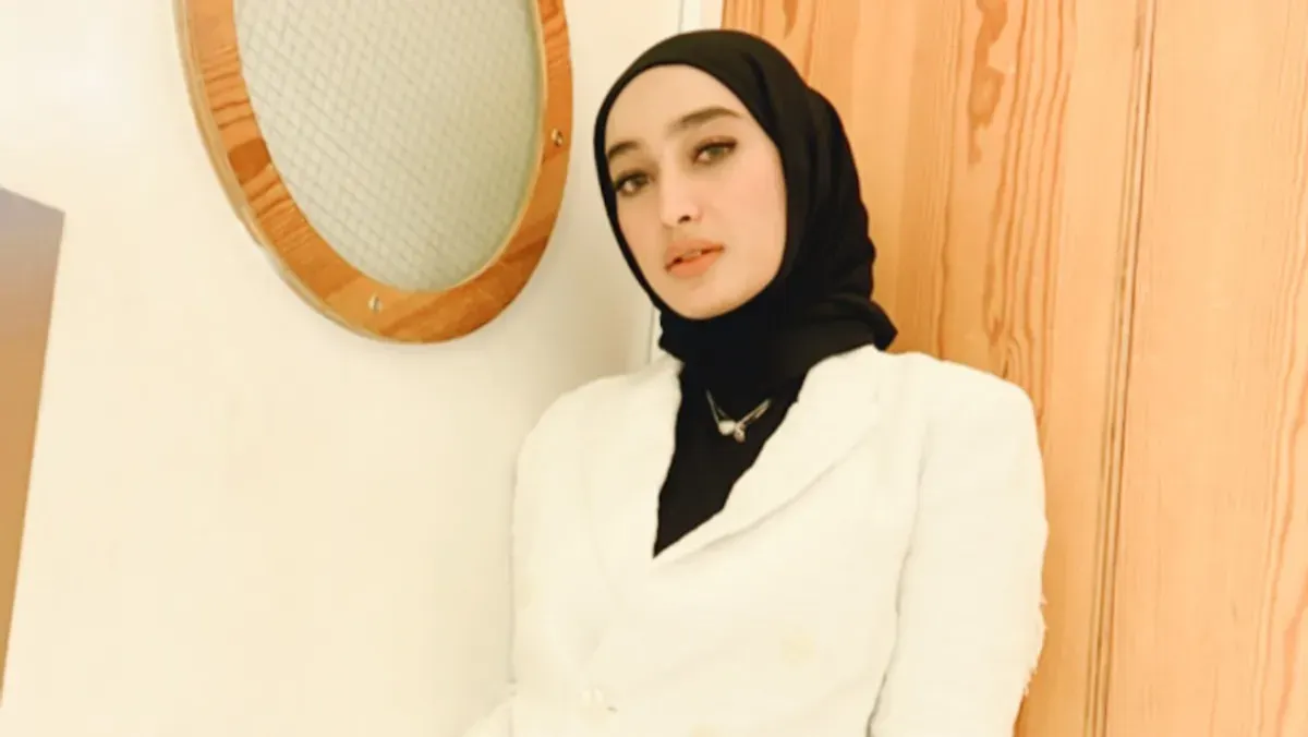 Selisih umur Santyka Fauziah dan Sule. (Sumber: Instagram/@santykafauziah)