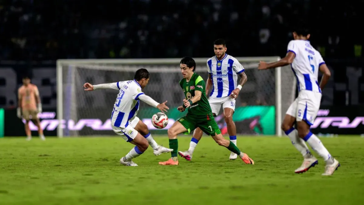 Persebaya melawan Persib di Gelora Bung Tomo, Surabaya, Senin, 2 Maret 2026. (Sumber: Dok. Persebaya)
