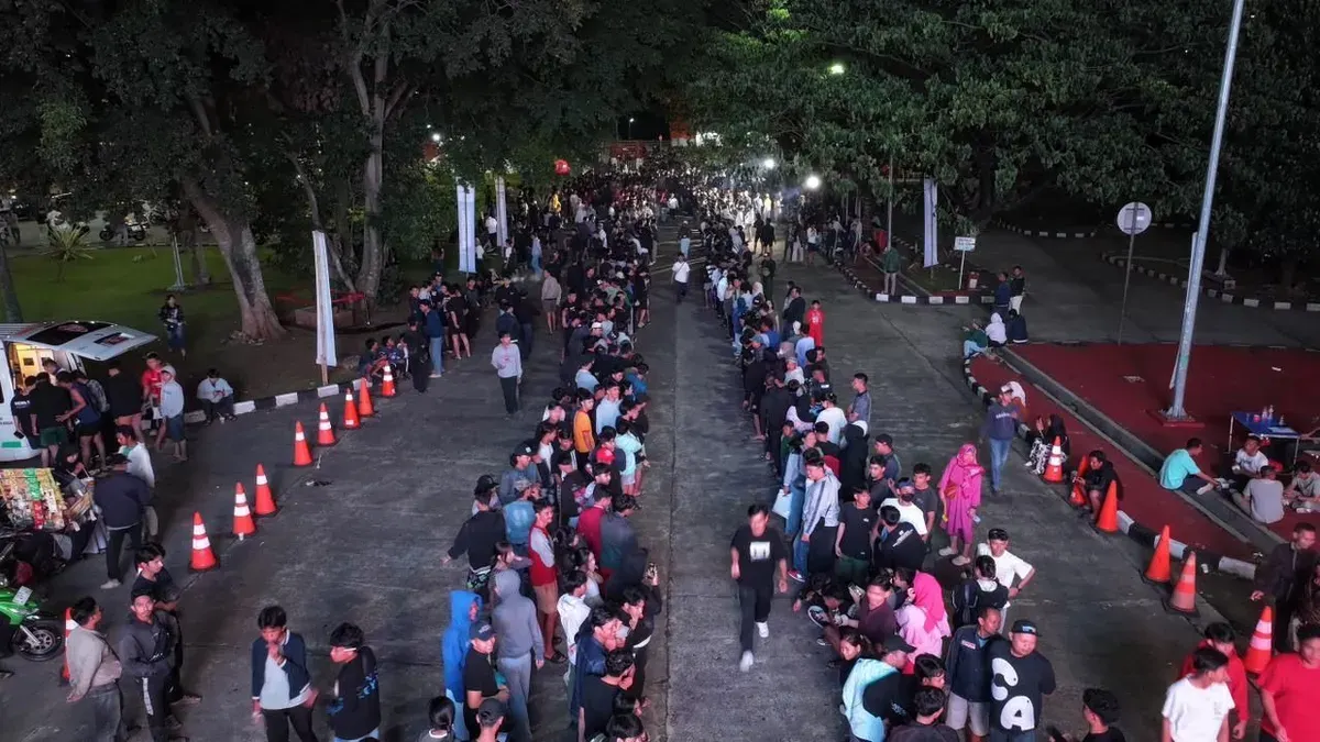 Gelaran Dash Run 100 meter di kawasan Stadion Pakansari, Cibinong. (Sumber: Dok. Pemkab Bogor)