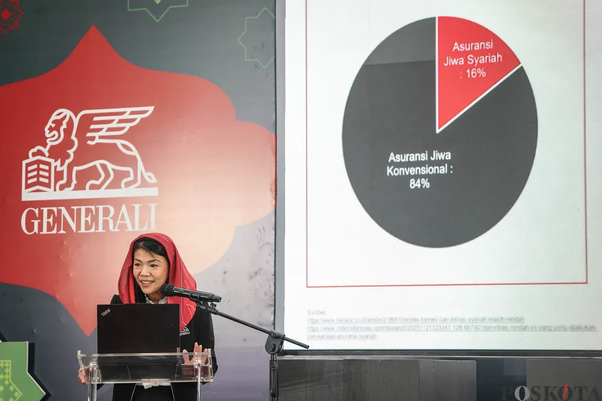 Director and CEO Generali Indonesia, Rebecca Tan saat peluncuran peluncuran GEN Syariah Perlindungan Aman di Jakarta, Selasa (3/3/2026) (Sumber: Poskota/Bilal Nugraha Ginanjar)