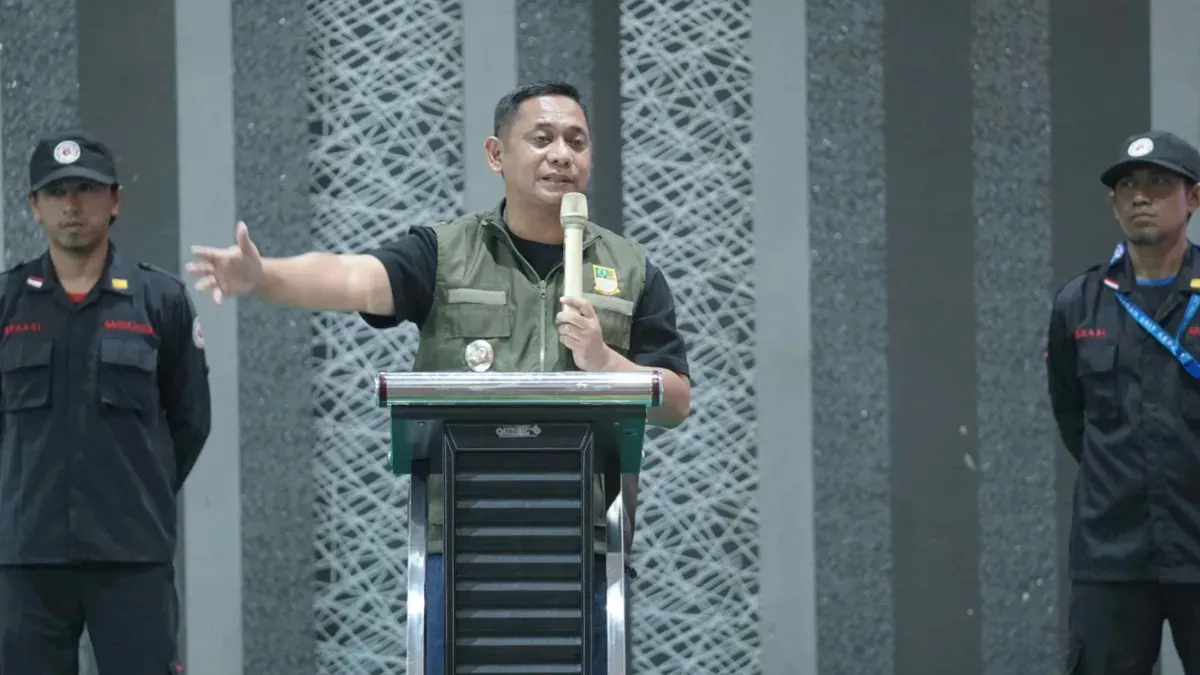 Plt Bupati Bekasi Asep Surya Atmaja. (Sumber: Pemkab Bekasi)