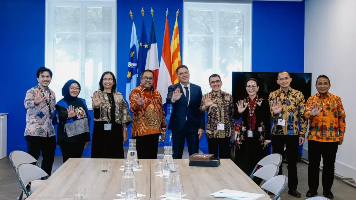 Wakil Gubernur (Wagub) DKI Jakarta, Rano Karno bersama delegasi Pemerintah Provinsi (Pemprov) DKI Jakarta bertemu Wakil Wali Kota Cannes, Thomas Pariente, di Hôtel de Ville de Cannes, pada Kamis, 14 Mei 2026. (Sumber: Pemprov DKI Jakarta)