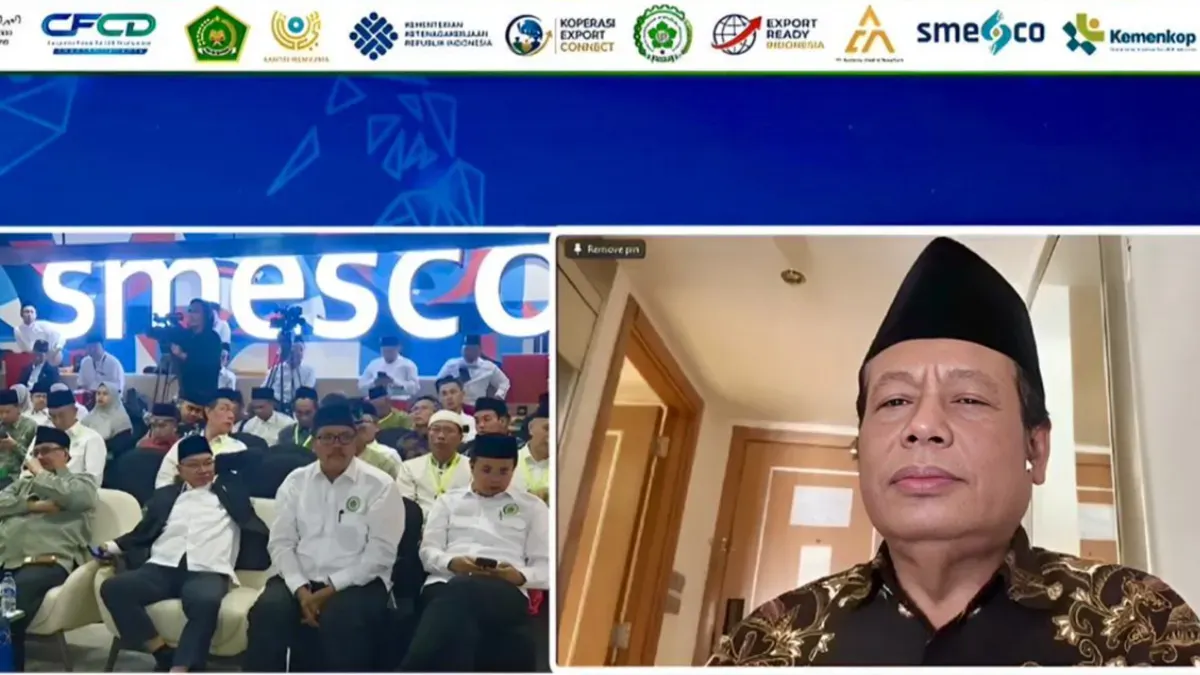 Potret Ketua Umum Inkopontren, KH. Marsudi Syuhud (kanan) dalam Rakornas Inkopontren 2026 pada Rabu, 20 Mei 2026. (Sumber: YouTube/ Santri Mendunia)