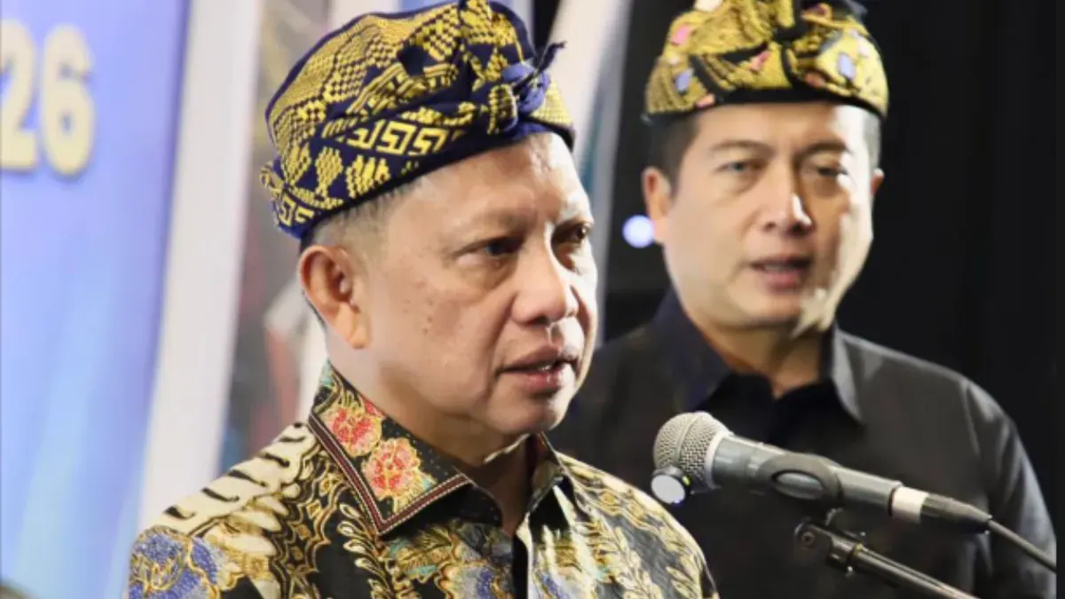 Potret Mendagri, Tito Karnavian pada acara Apresiasi Pemerintah Daerah Berprestasi 2026 Regional Maluku dan Nusa Tenggara di Ballroom Merumatta Senggigi, Lombok, Nusa Tenggara Barat (NTB), Selasa, 19 Mei 2026. (Sumber: Puspen Kemendagri)