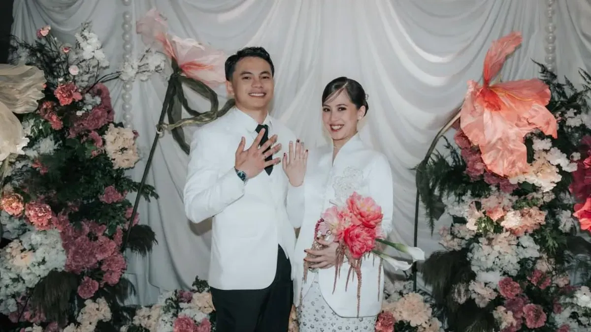 Adhisty Zara resmi membagikan momen pernikahannya dengan Tsaqib. (Sumber: Instagram/@zaraadhsty)
