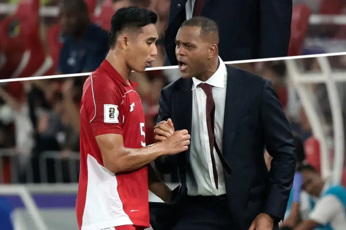 Potret pemain dan pelatih Timnas Indonesia, Rizky Ridho (kiri) dan Patrick Kluivert (kanan). (Sumber: La Liga)