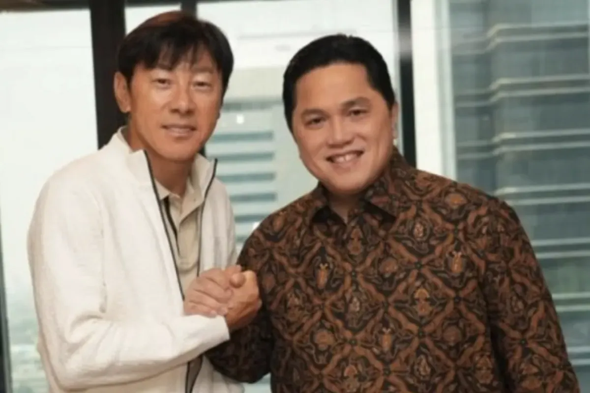 Ketua Umum PSSI, Erick Thohir bakal segera mencari sosok untuk mengisi posisi Dirtek Timnas Indonesia.(Sumber: Instagram/@shintaeyong7777)