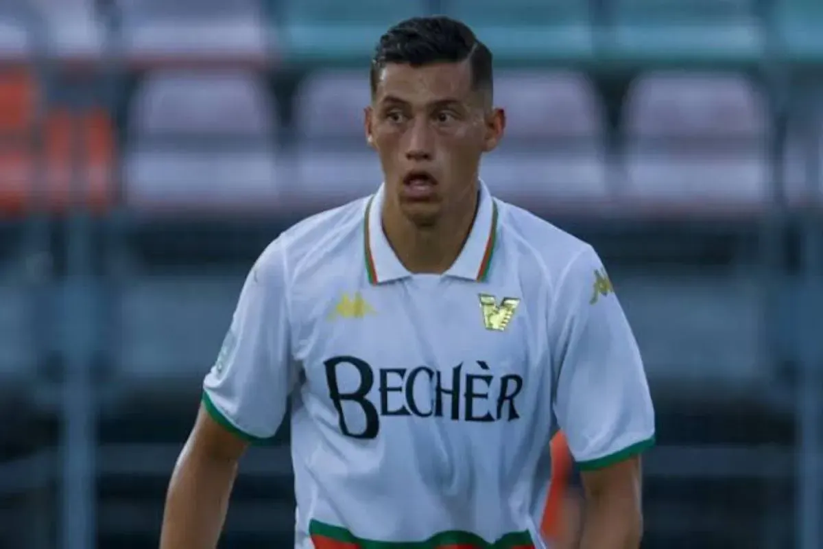 Bologna diabaran sangat berminat untuk bisa mendatangkan Jay Idzes, berikut ulasannya. (Sumber: Transfermarkt)