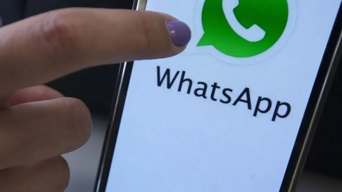 Cara mengembalikan akun WhatsApp yang terblokir akibat spam. (Sumber: Pinterest)