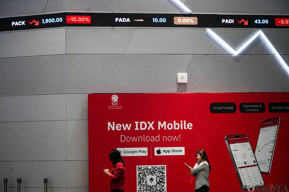Layar digital menampilkan pergerakan Indeks Harga Saham Gabungan (IHSG) di Bursa Efek Indonesia (BEI), Jakarta, Selasa, 8 April 2025. (Sumber: Poskota/Bilal Nugraha Ginanjar)