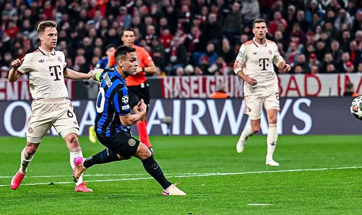 Inter Milan saat mencuri kemenangan penting di kandang Bayern Munchen (Sumber: Intstagram/@433)