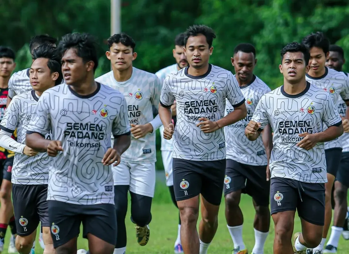 Sejumlah pemain Semen Padang dipastikan absen saat bertandang ke markas PSM Makassar, di pekan Liga 1 2024-25. (Foto: Instagram/@semenpadangfcid)