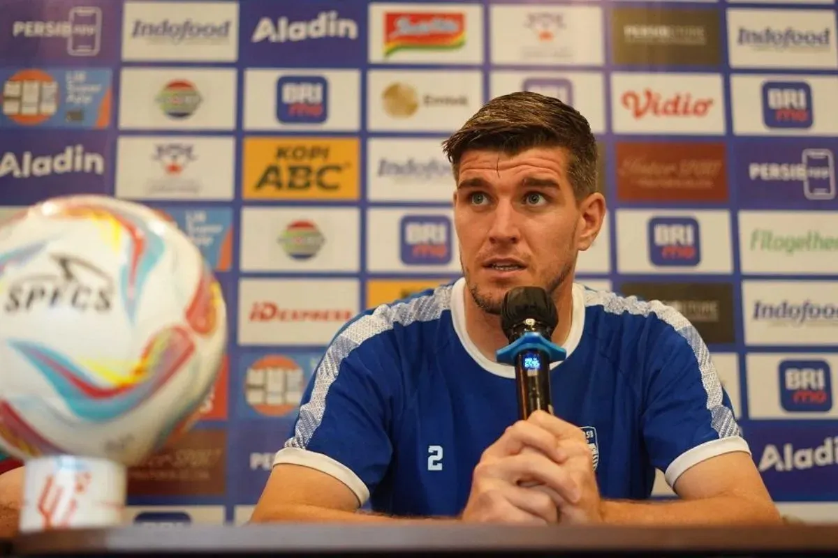 Nick Kuipers optimis Persib Bandung bisa kalahkan Borneo FC. (Sumber: persib.co.id)