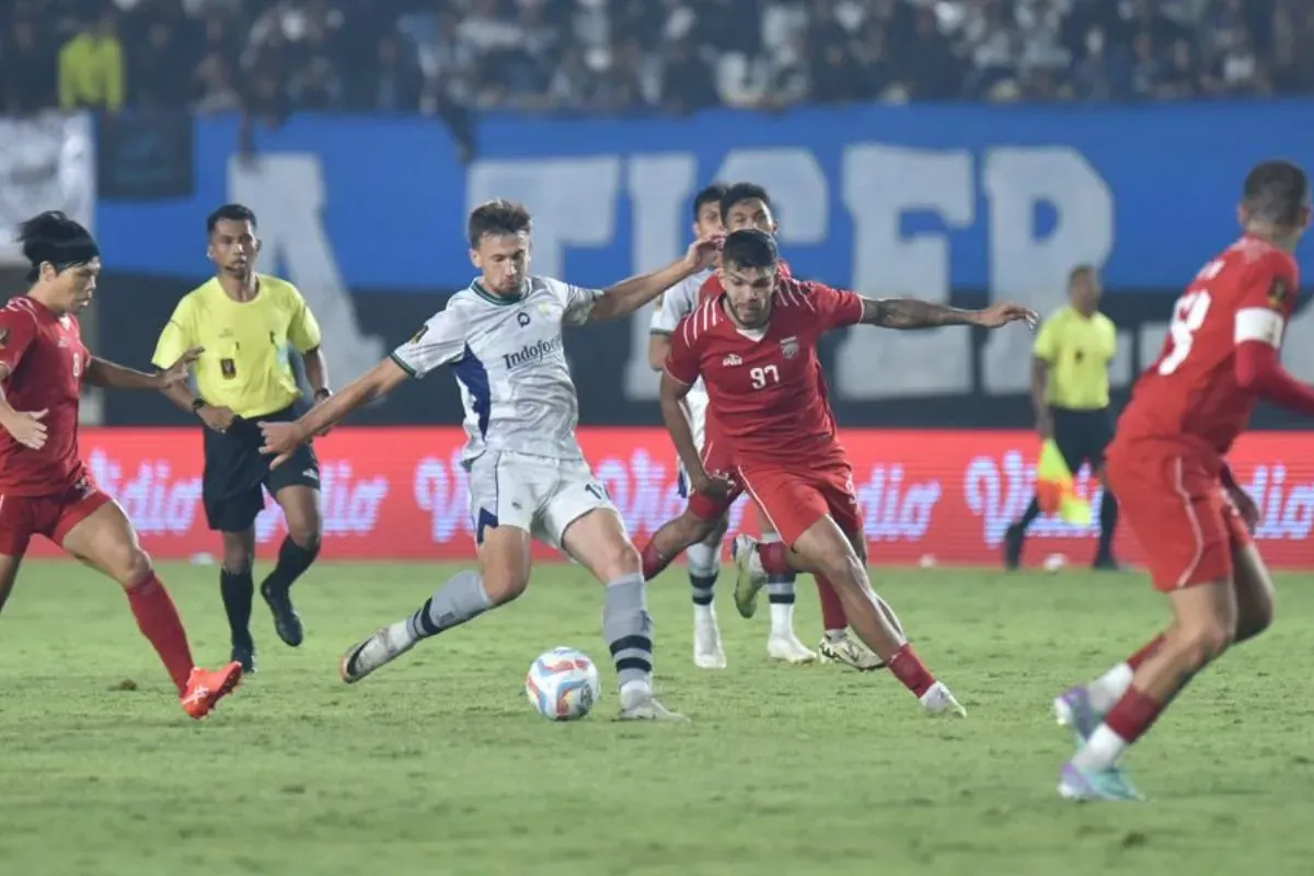 Cek di sini link live streaming Liga 1 Borneo FC vs Persib Bandung. (Sumber: persib.co.id)