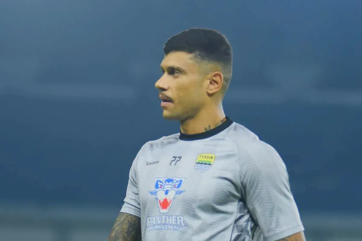 Potret pemain Persib Bandung, Ciro Alves. (Sumber: Persib)