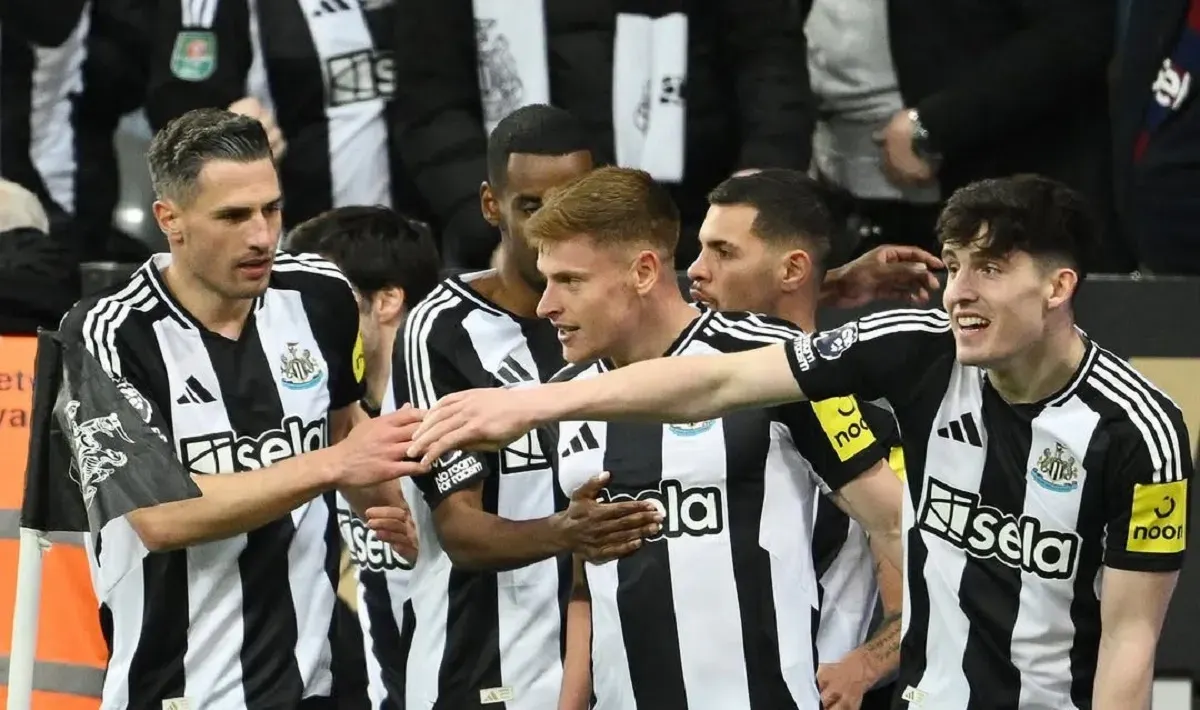 Newcastle naik ke posisi tiga klasemen sementara Liga Inggris 2024-25, setelah gulung Crystal Palace 5-0 di pekan 29. (Foto: Instagram/@nufc)