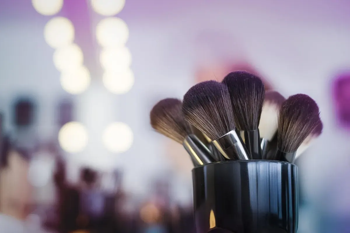 Cara Membersihkan Brush Makeup. (Sumber: Pixabay)