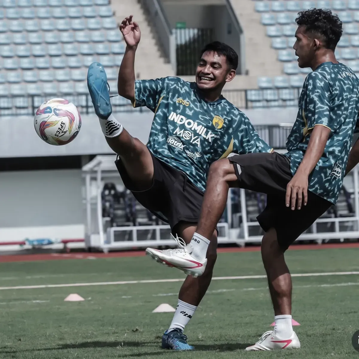 Pelatih Persita Tangerang, Fabio Lefundes, menyatakan telah menyiapkan strategi khusus jelang laga melawan Arema FC (Sumber: @persita.official)