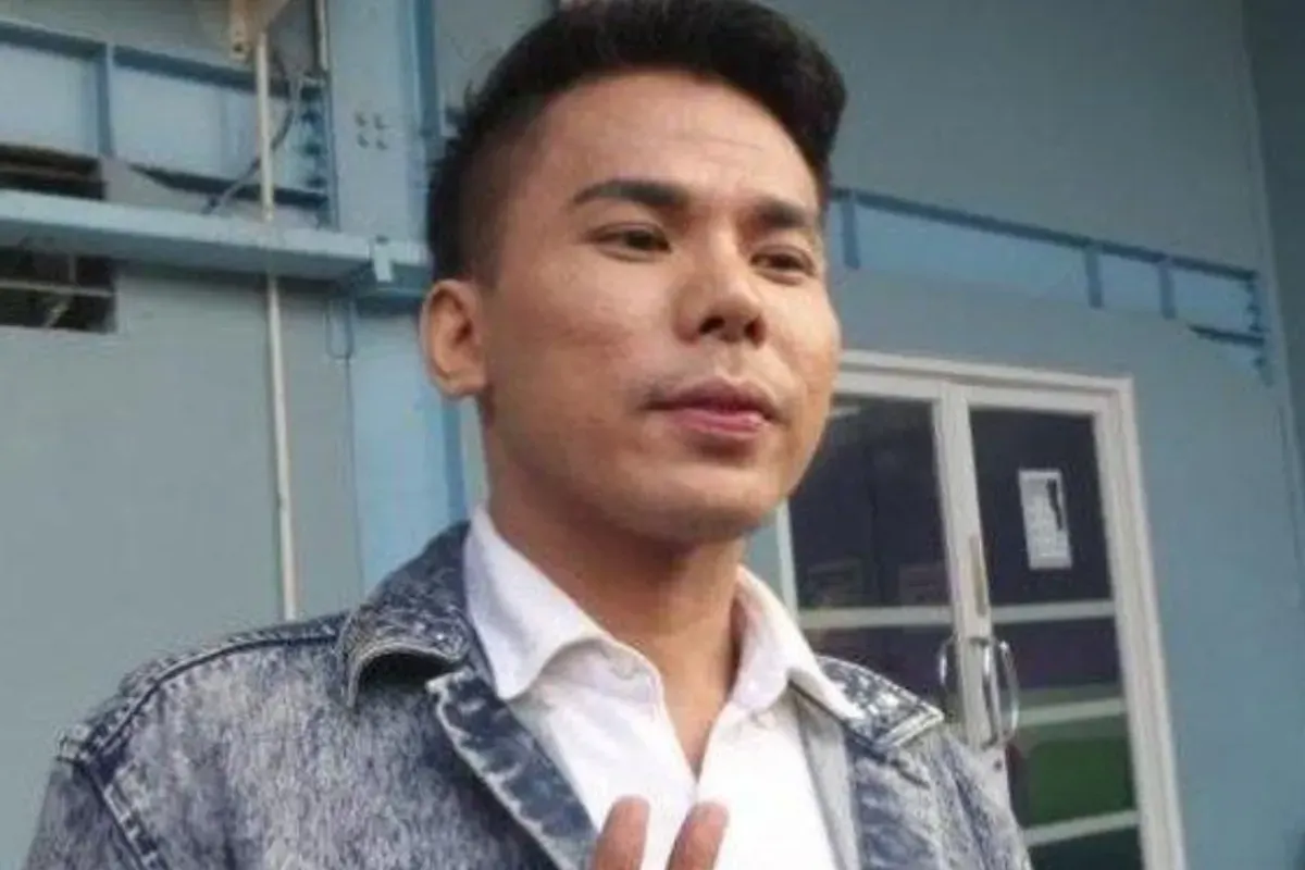 Eks mucikari, Robby Abbas yang mengungkap sosok artis TB pernah dihargai Rp400 juta semalam. (Sumber: X/@AhmadNorMaulana)