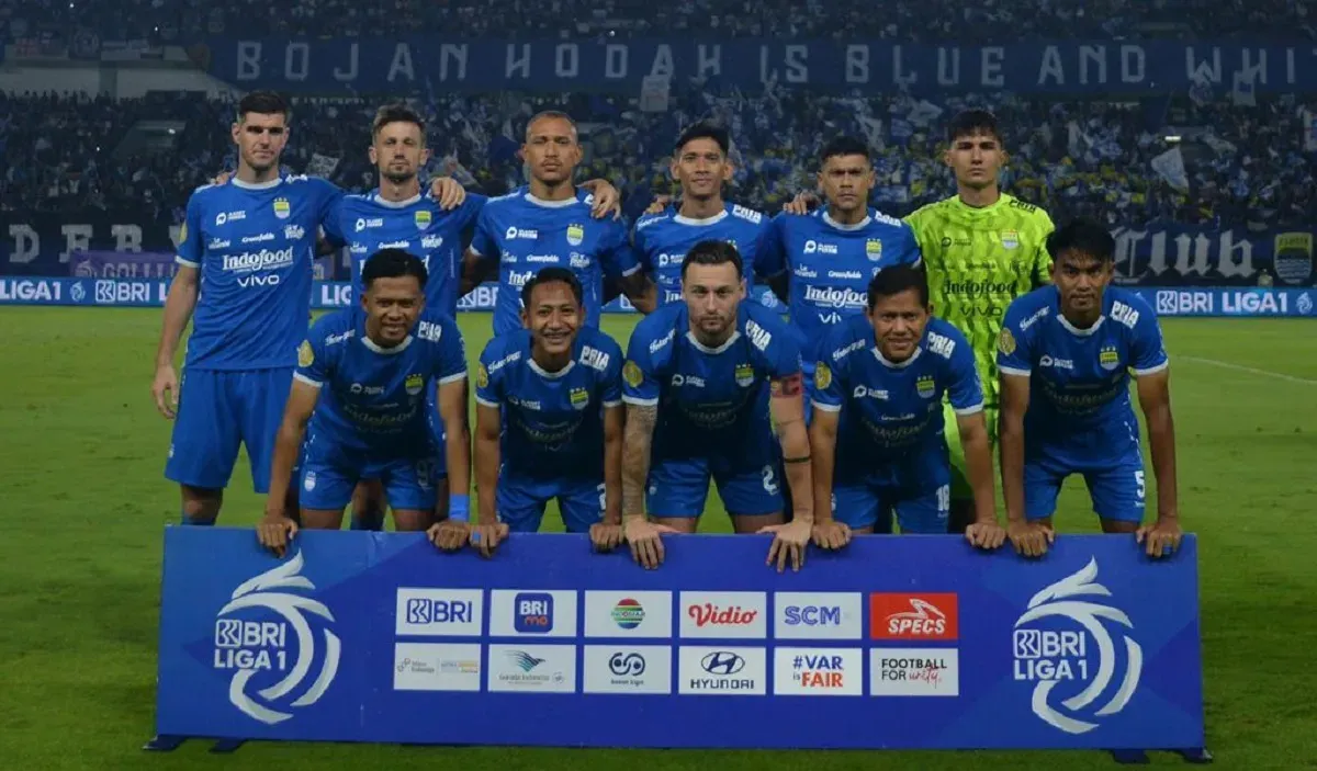 Persib Bandung selangkah lagi menjadi juara BRI Liga 1 jika berhasil kalahkan Malut United (Foto: persib.co.id)