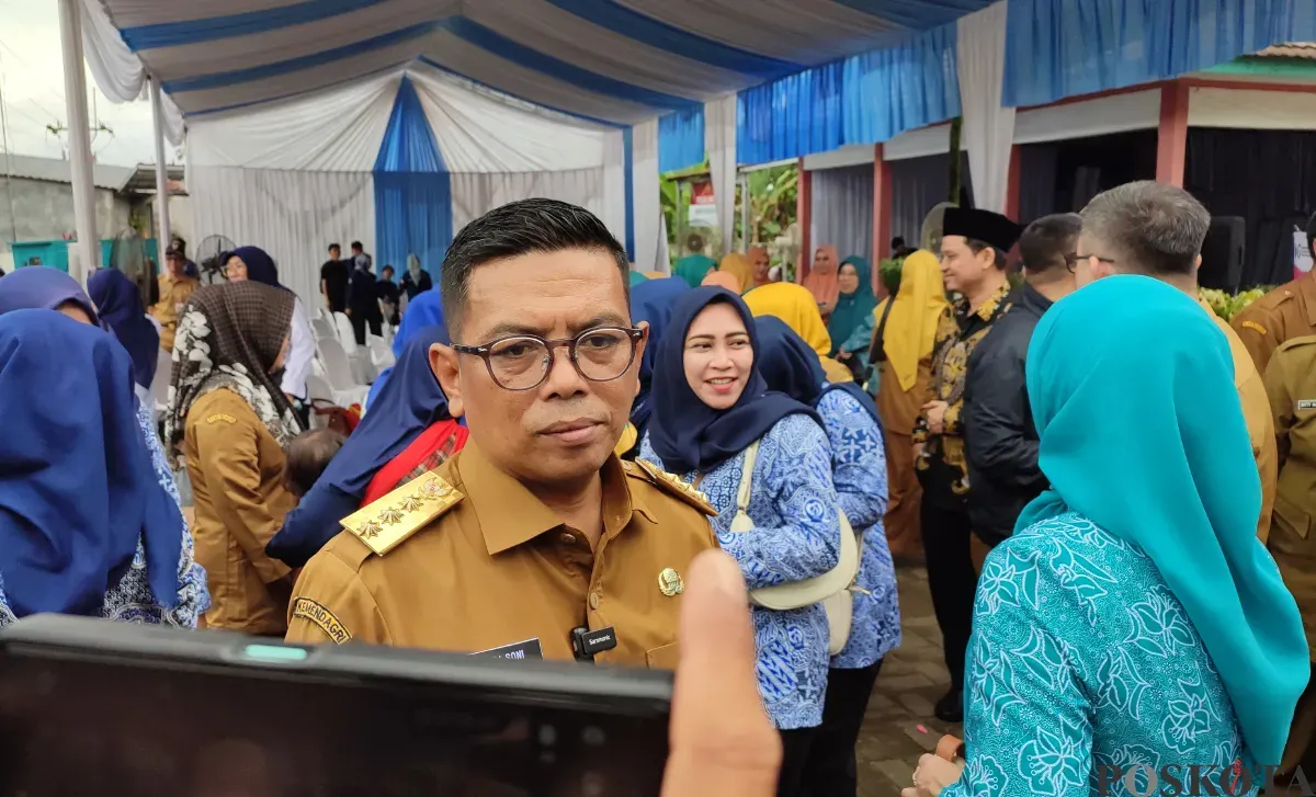 Gubernur Banten, Andra Soni segera realisasikan program sekolah gratis tahun ini. (Sumber: Poskota/Samsul Fatoni)