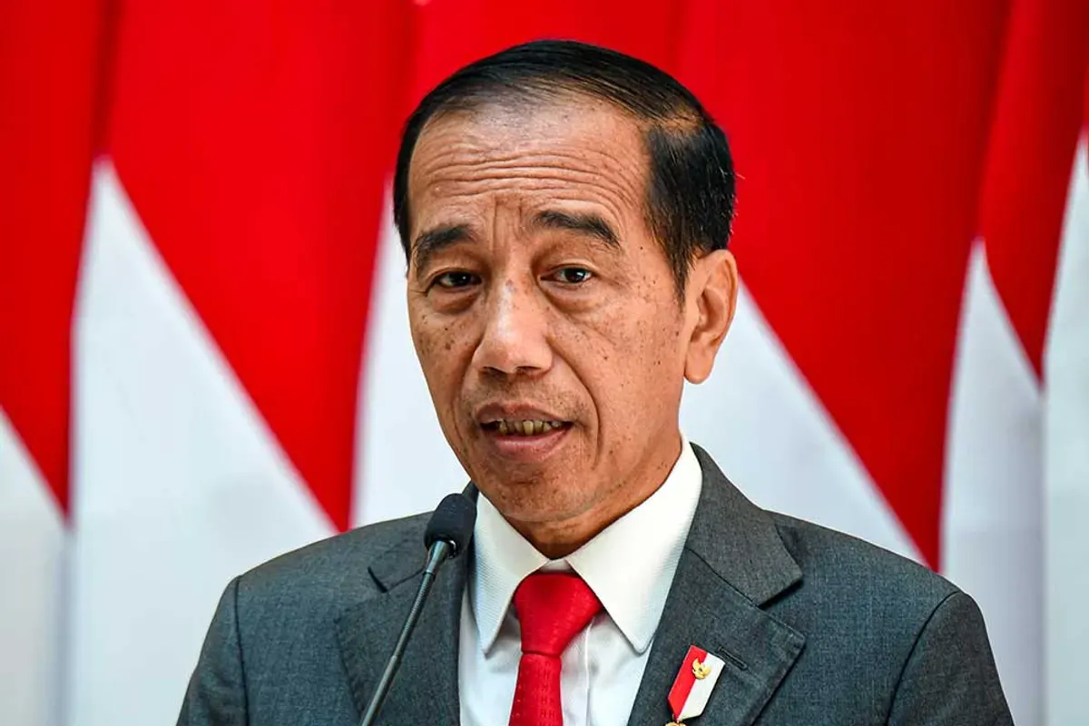 Polisi menetapkan 8 tersanka terkait ijazah palsu Jokowi. (Sumber: Instagram/Jokowi)