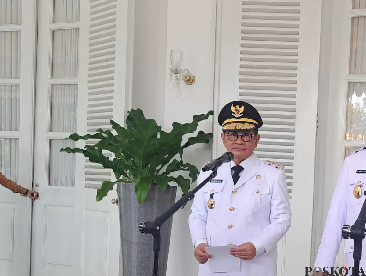 Gubernur Jakarta, Pramono Anung usai Upacara Peringatan Hari Otonomi Daerah XXIX Tahun 2025 di Balai Kota, Jumat 25 April 2025. (Sumber: Poskota/Pandi Ramedhan)