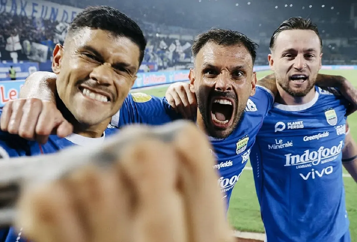 Ilustrasi rumor transfer Persib. (Foto: Instagram/@persib)