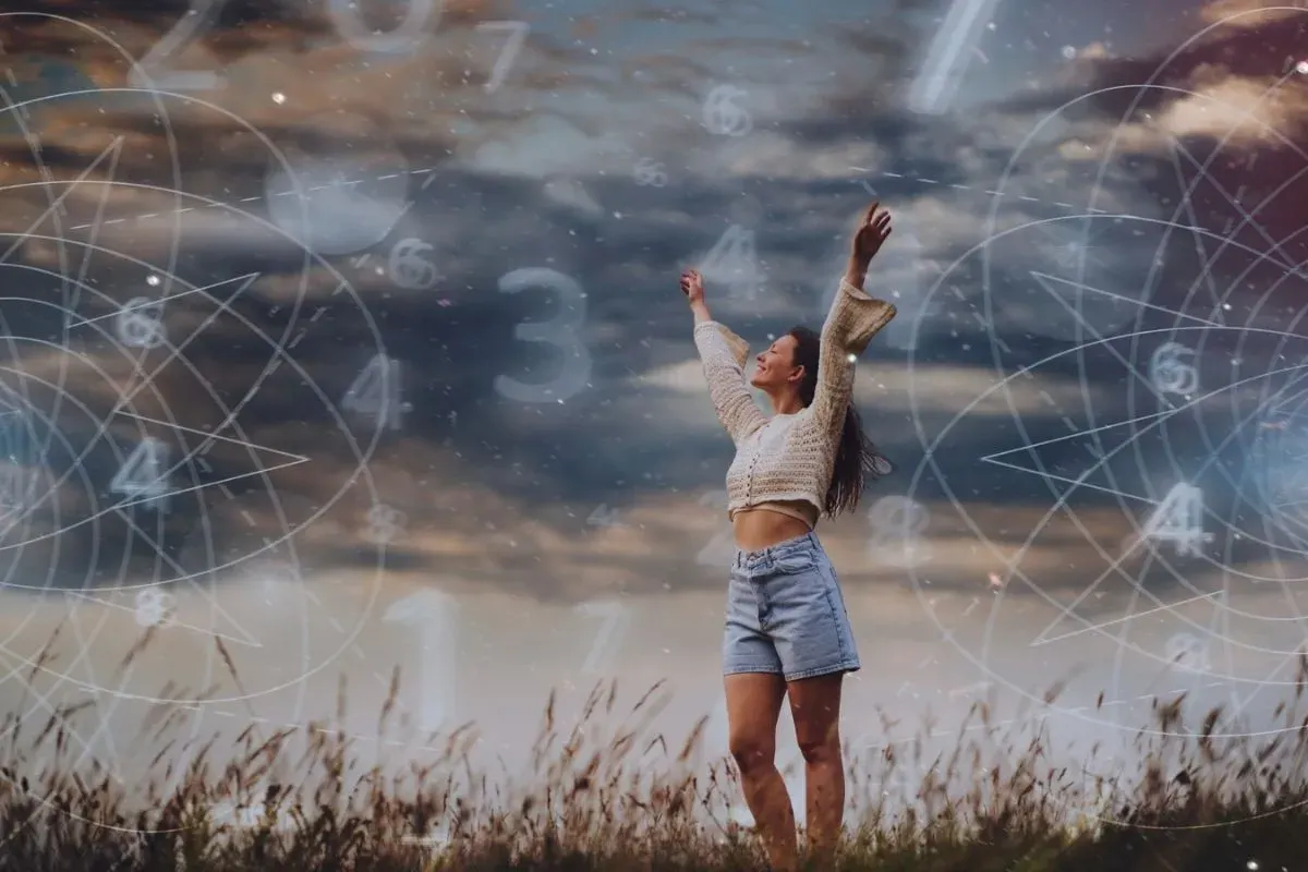 Ramalan zodiak terbaru besok, Minggu 3 Agustus 2025. (Sumber: Freepik)