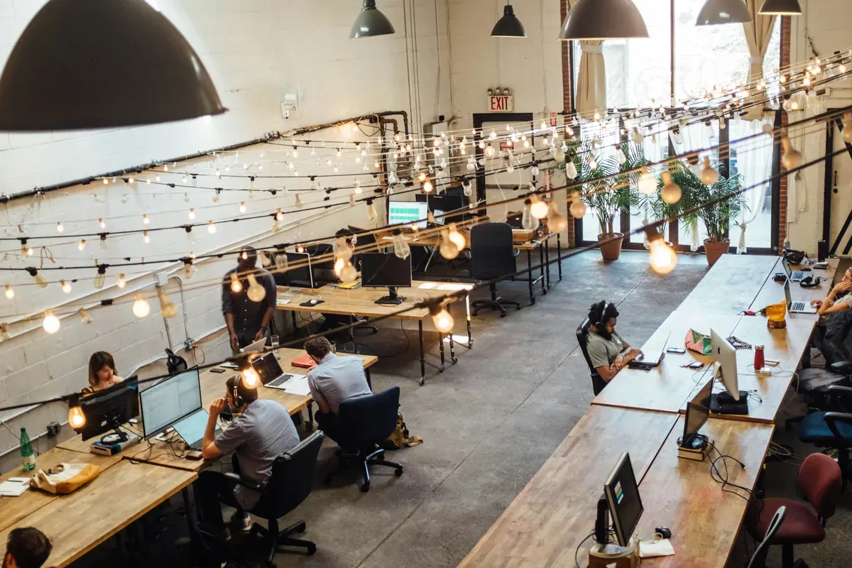 Ilustrasi-Rekomendasi 5 Coworking Space di Daerah Jakarta Barat (Sumber: Unsplash/Shridhar Gupta)