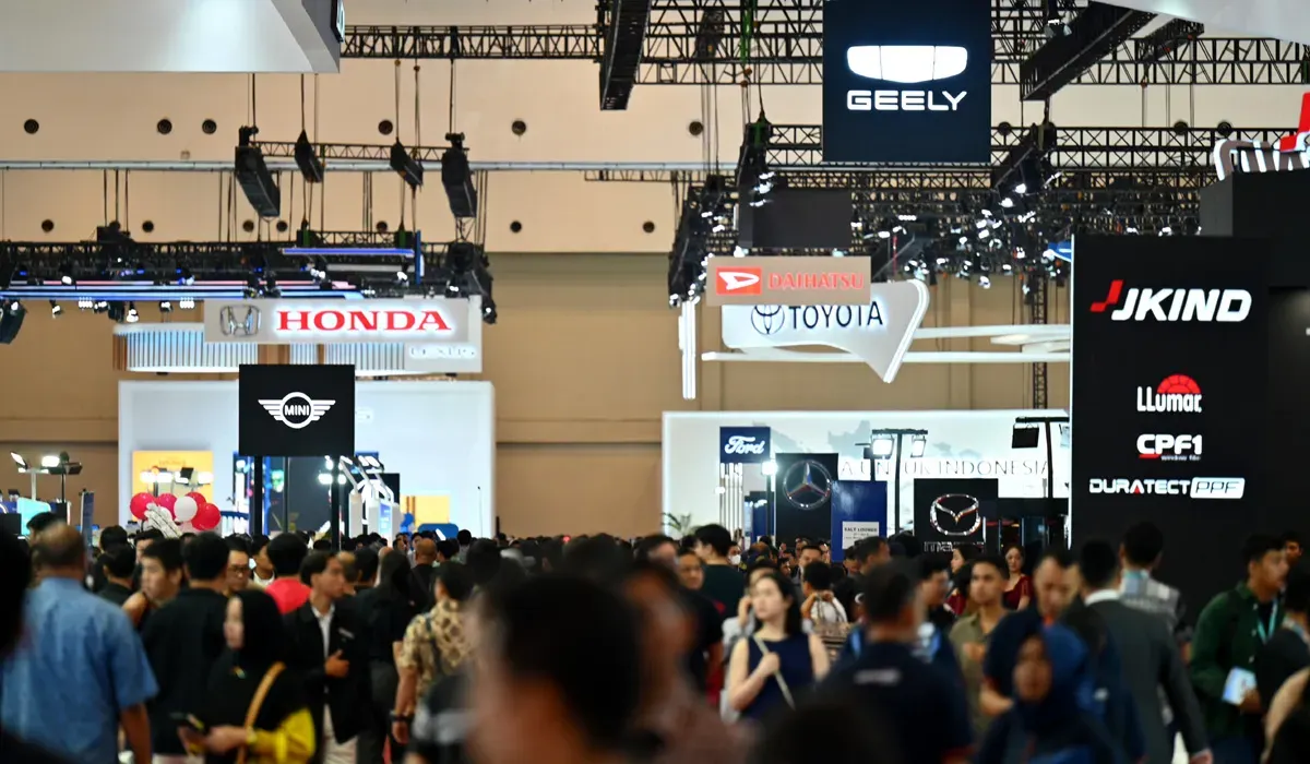 Suasana di venue pameran otomotif, Permata Bank GJAW 2025, yang resmi ditutup pada Minggu, 30 November 2025. (Sumber: Dok GJAW)