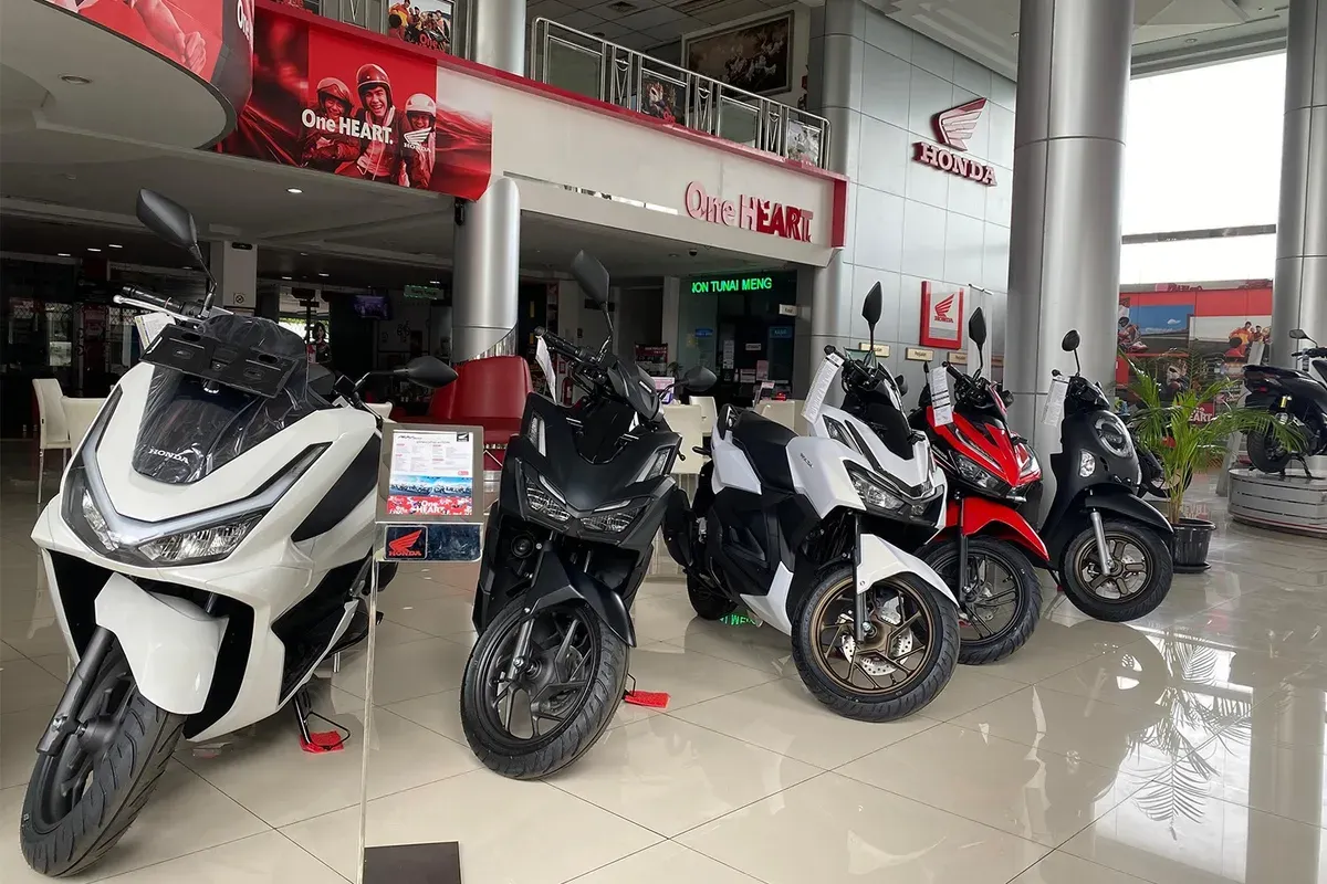 Ilustrasi AHM menilai pasar motor baru Indonesia pada 2025 diperkirakan stagnan di angka 6,4 juta unit. (Sumber: Wahana Honda)