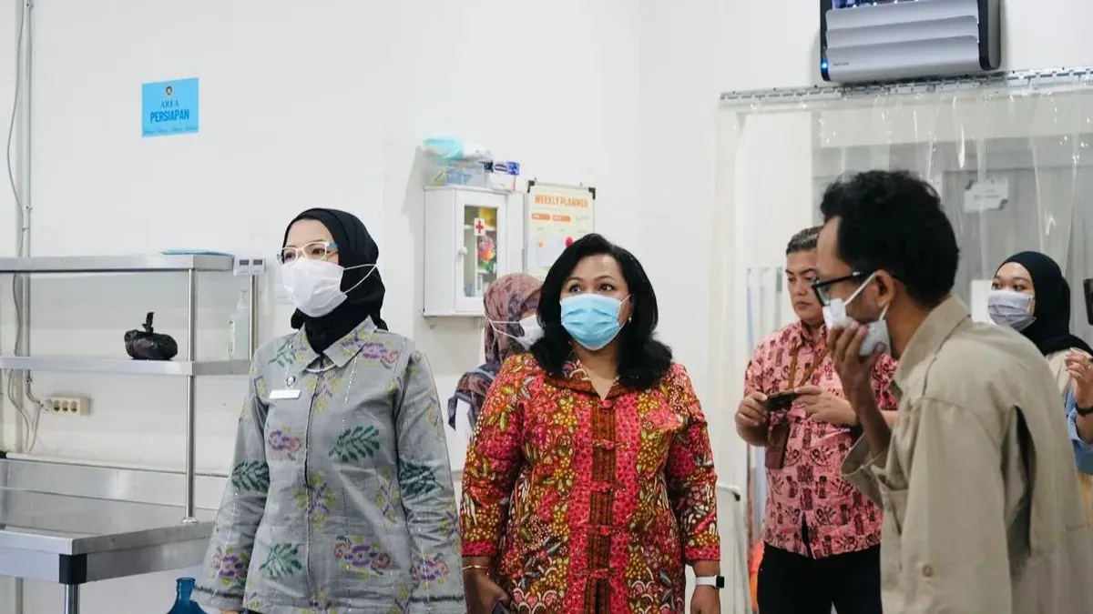 Kunjungan BGN ke SPPG Margomulyo Seyegan, Sleman, Yogyakarta. (Sumber: Dok. BGN)