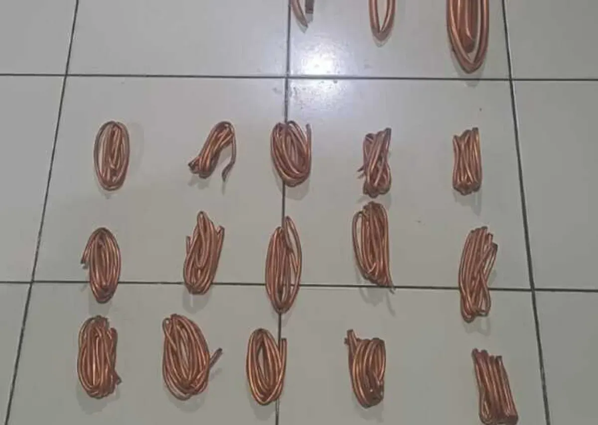 Barang bukti yang diamankan pihak kepolisian dari kasus pencurian tembaga di pergudangan, Tangerang. (Sumber: Istimewa)